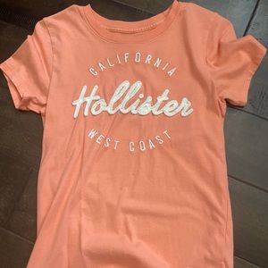 Hollister pink tee